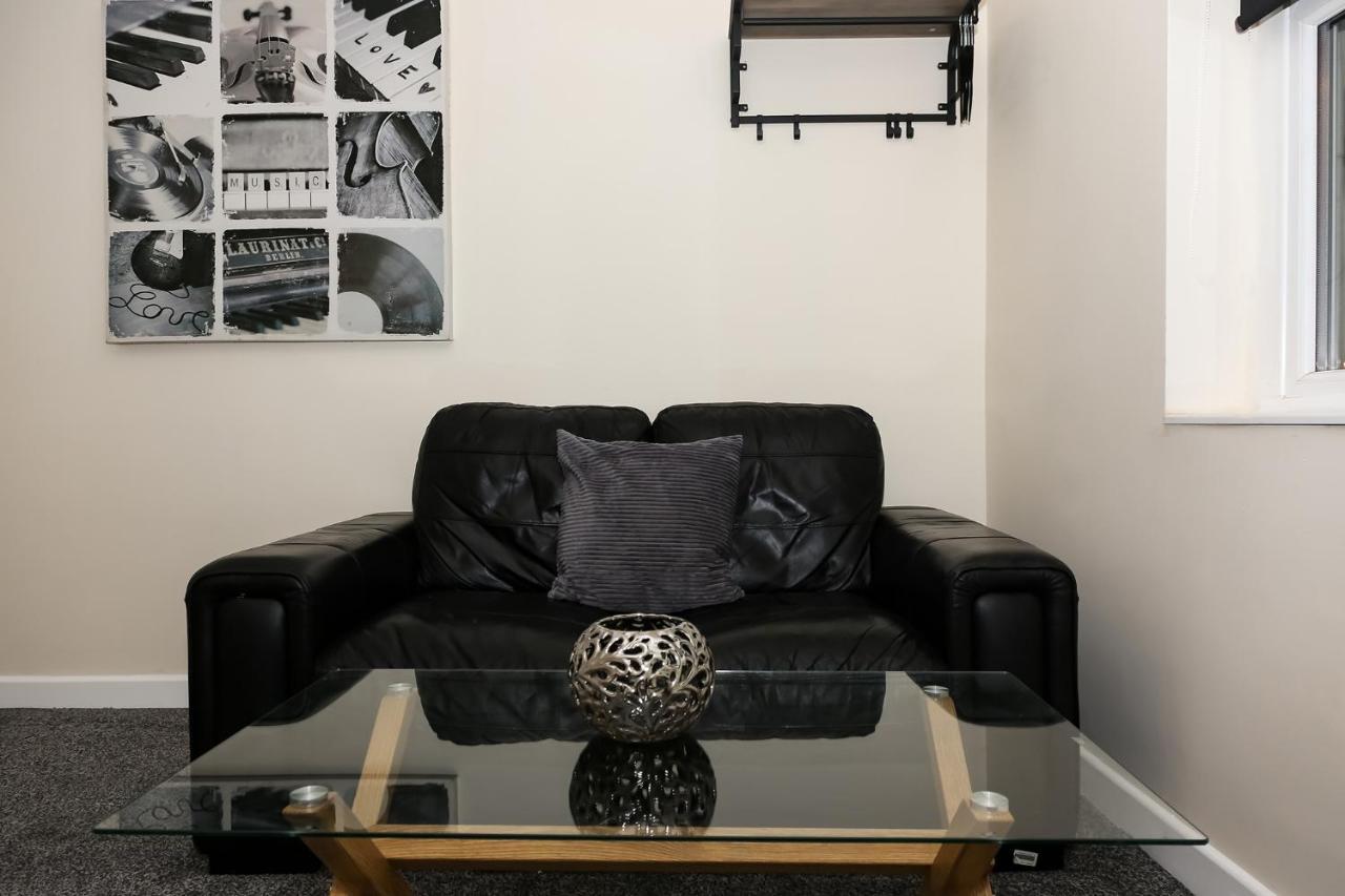 סנדרלנד Alexander Apartments Rooms 1 מראה חיצוני תמונה